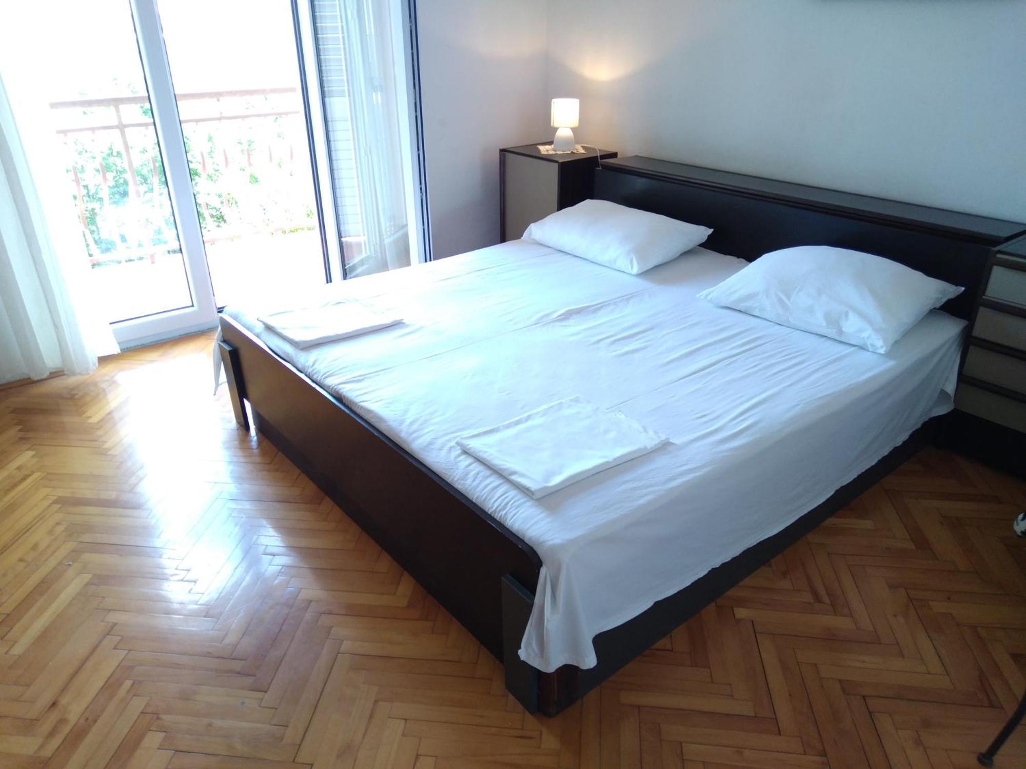Mravak Apartments Трогир Экстерьер фото